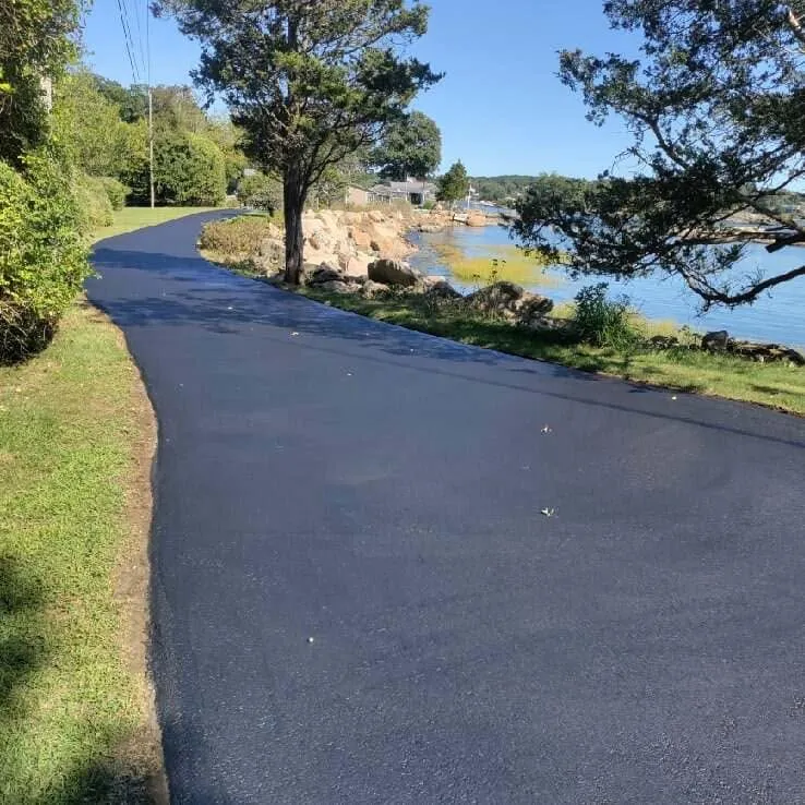 Sealcoating and asphalt work in Branford, CT